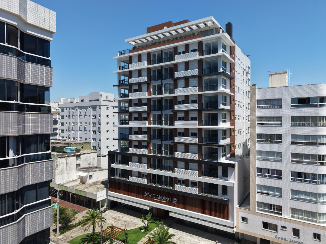 https://broker.diegobauerimoveis.com.br/condominios/21/29a9dfb2bdf08c8510d30d6200e84431.jpg