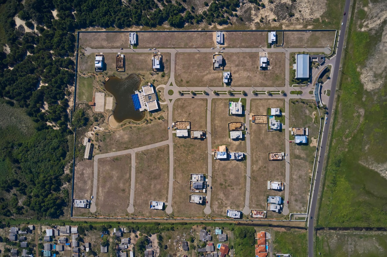 Terreno em condomínio à venda no bairro Arenas Curumim em Capão Da Canoa - imovel 61